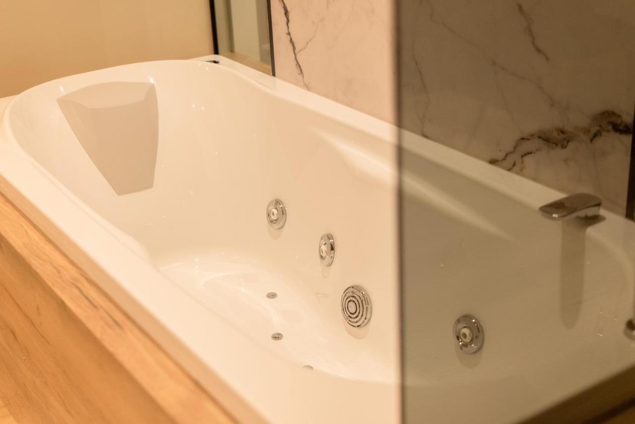 'Tabula Rasa Exclusive Rooms' Bari Exterior photo